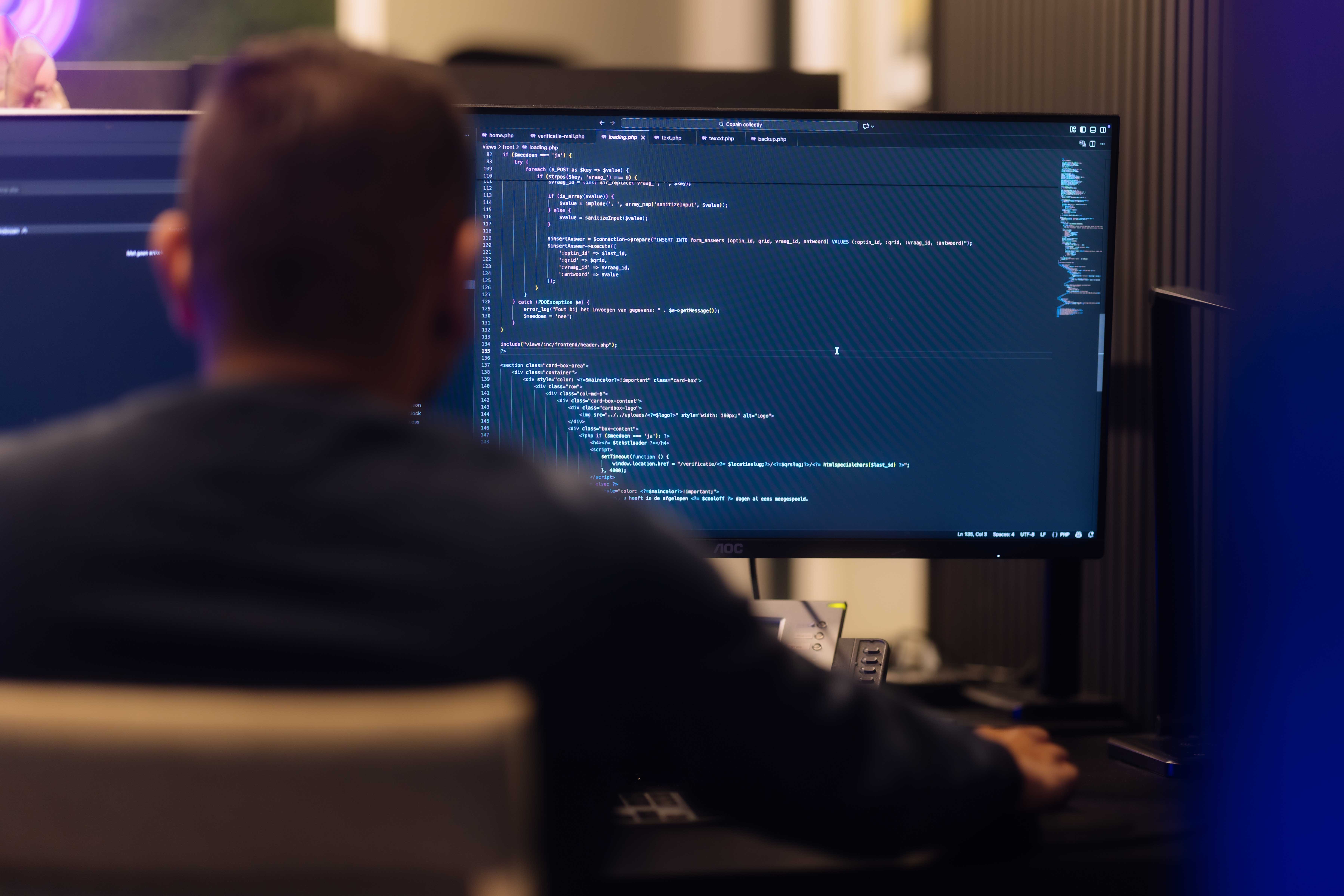 Developer aan het werk bij CodeRoots